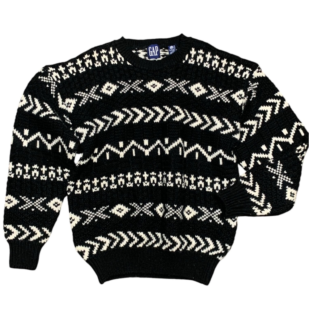 GAP Black and White Crewneck Sweater